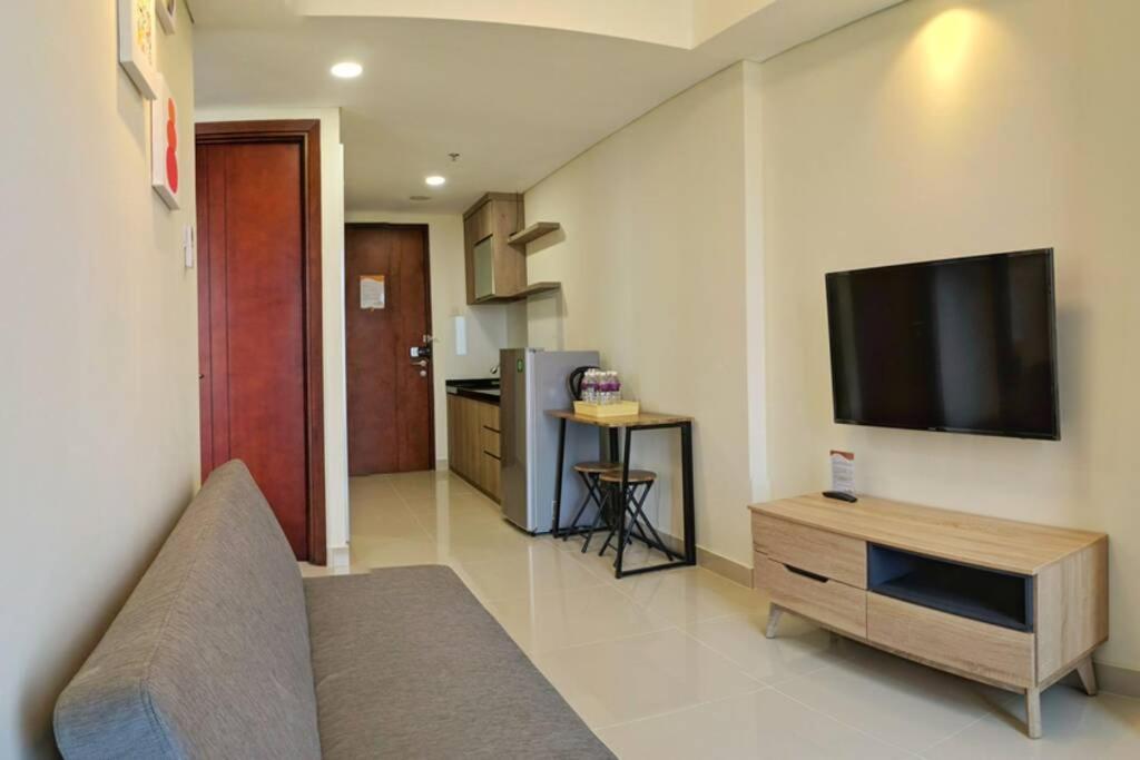 Lovina 1115 At Pollux Meisterstadt Appartement Batam